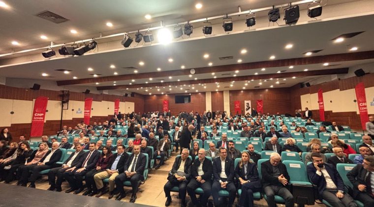 CHP&rsquo;li isimden partisine İl Danışma Kurulu tepkisi: 500 kişilik salon dahi doldurulamadı