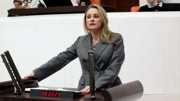CHP&rsquo;li &Ouml;sen Meslek Fabrikası&rsquo;nı TBMM&rsquo;ye taşıdı: İzmir&rsquo;in mirasına &ccedil;&ouml;k&uuml;yorlar