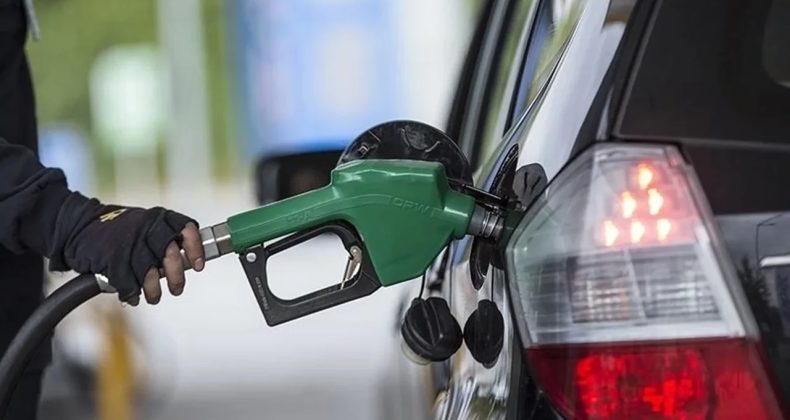 Dalgalanma Devam Ediyor: Motorin ve Benzine Zam Geliyor