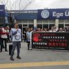 Ege &Uuml;niversitesi Sağlık Platformu'ndan şiddete karşı eylem: Birlikte m&uuml;cadele edersek karanlığı deleriz