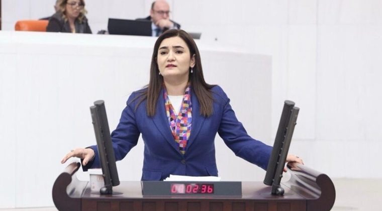 Eski h&uuml;k&uuml;ml&uuml;lerin istihdamı i&ccedil;in kanun teklifi TBMM g&uuml;ndeminde