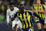 Fenerbah&ccedil;e zirve yarışında 1 puana razı oldu: &Ccedil;aykur Rizespor'la son anda berabere kaldı