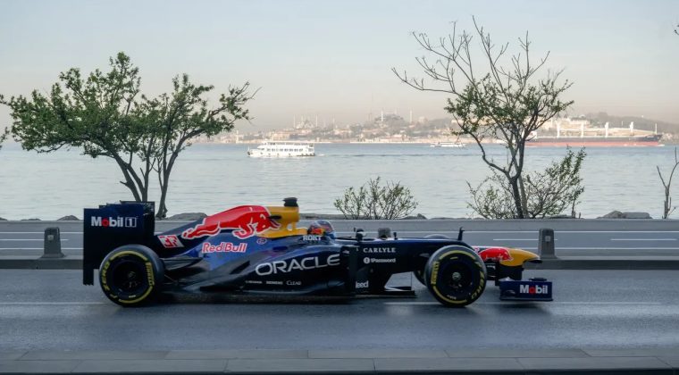 Formula 1 heyecanı T&uuml;rkiye'ye geri d&ouml;nd&uuml;! Yıllık 250 milyon dolarlık ekonomik katkı