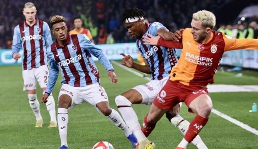 Galatasaray deplasmanda kayıp: Trabzonspor'a mağlup oldu!