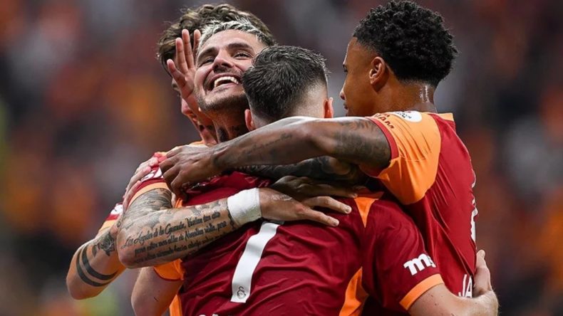 Galatasaray yarı final i&ccedil;in sahaya &ccedil;ıkıyor