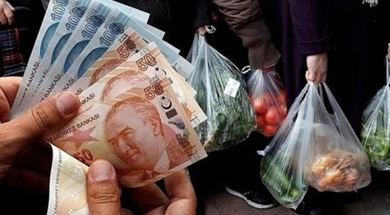 Ge&ccedil;im krizi derinleşiyor&hellip; Birleşik Kamu-İş a&ccedil;ıkladı: Asgari &uuml;cret a&ccedil;lık sınırının altında!