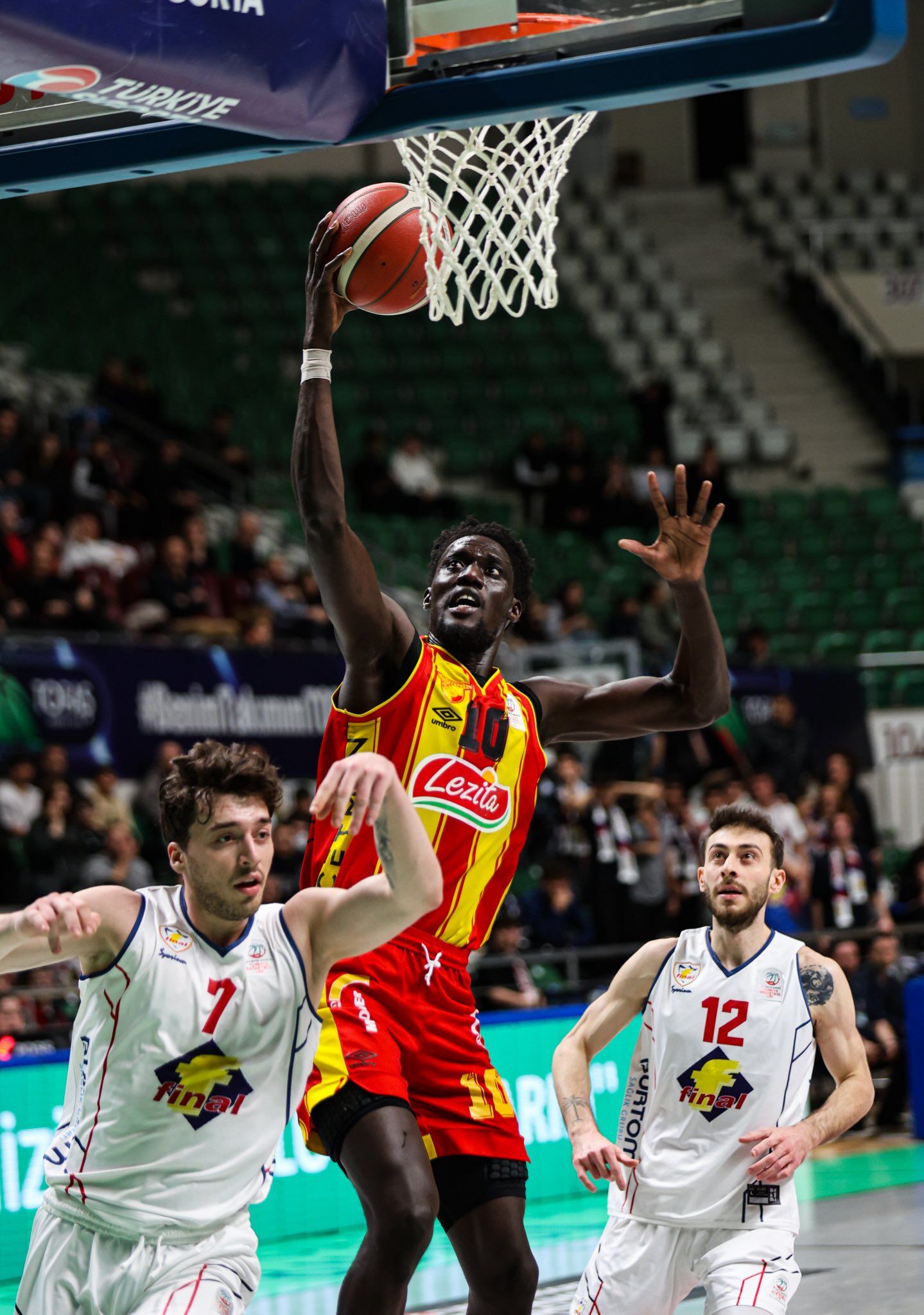 Göztepe Basketbol Takımı