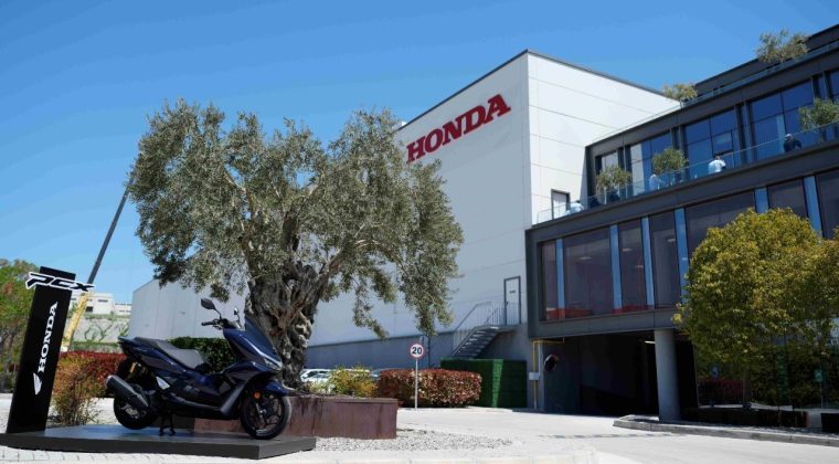 Honda T&uuml;rkiye Aliağa&rsquo;da &uuml;retime başladı: Yıllık kapasite 100 bin motosiklet