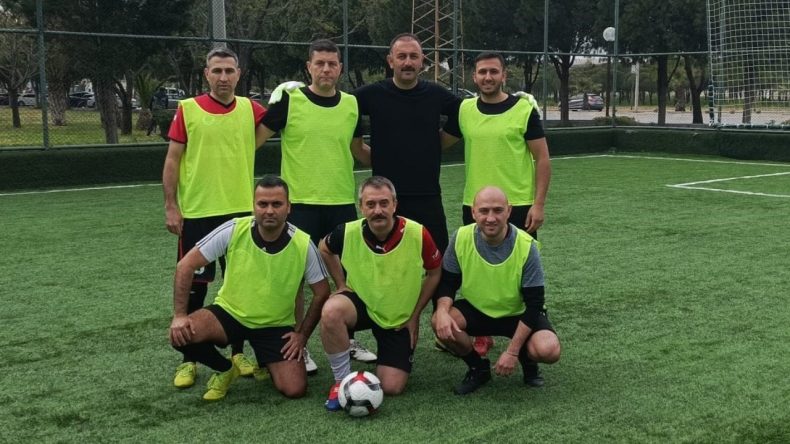 İAOSB-ASAD Futbol Turnuvası&rsquo;nda gol yağmuru: Sanayiciler sahada yarıştı