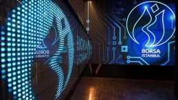 İlk &ccedil;eyrek karnesi: En y&uuml;ksek kazan&ccedil; ve sert d&uuml;ş&uuml;ş hangi hissede?