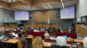 İZBAN&rsquo;da isim değişikliği, Bornova&rsquo;ya geri kazanım tesisi: Mecliste dikkat &ccedil;eken kararlar