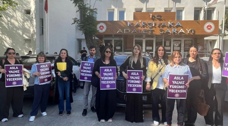 İzmir B&uuml;y&uuml;kşehir'e kadınlardan tepki: Berkhan Alptekin &ouml;d&uuml;llendirildi