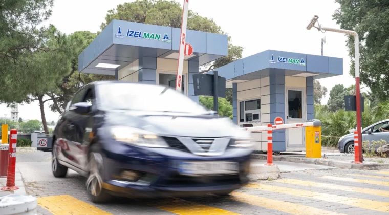 İzmir B&uuml;y&uuml;kşehir&rsquo;den geri adım: Gazetecilere &uuml;cretsiz otopark yeniden geliyor