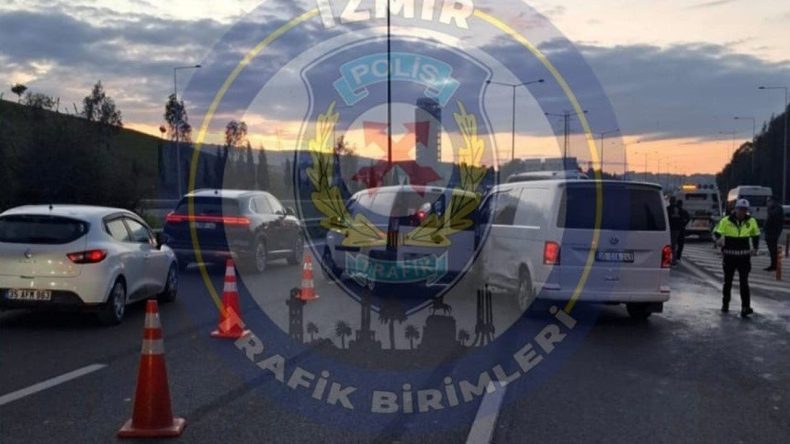 İzmir Emniyeti uyardı: Gaziemir-Bal&ccedil;ova istikametinde kaza var