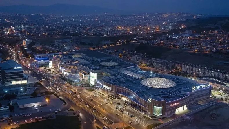 İzmir Gaziemir'de icradan satılık dubleks daire