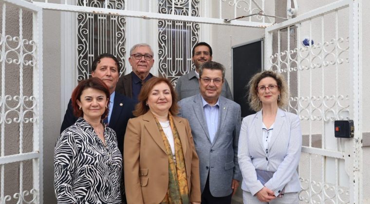 İzmir Tabip Odası'nda yeni y&ouml;netim belli oldu