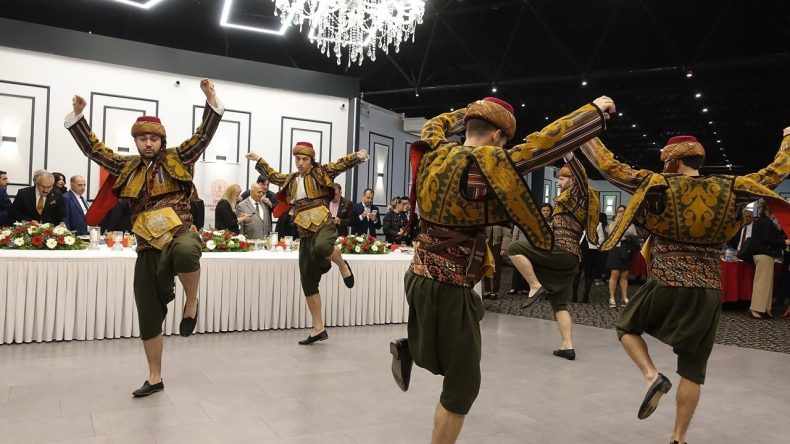 İzmir'de 50. Turizm Haftası Kutlamaları Başladı