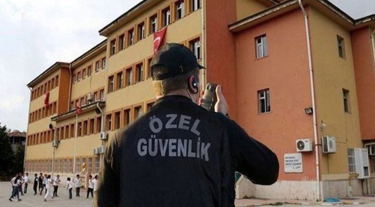 İzmir'de okullarda geniş g&uuml;venlik &ouml;nlemleri: Tedbirleri artırma kararı verilmişti