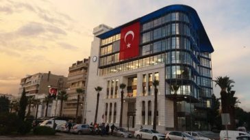 İzmir&rsquo;in 'engelsiz' odası: İZTO 3 yıldızlı Kırmızı Bayrak aldı