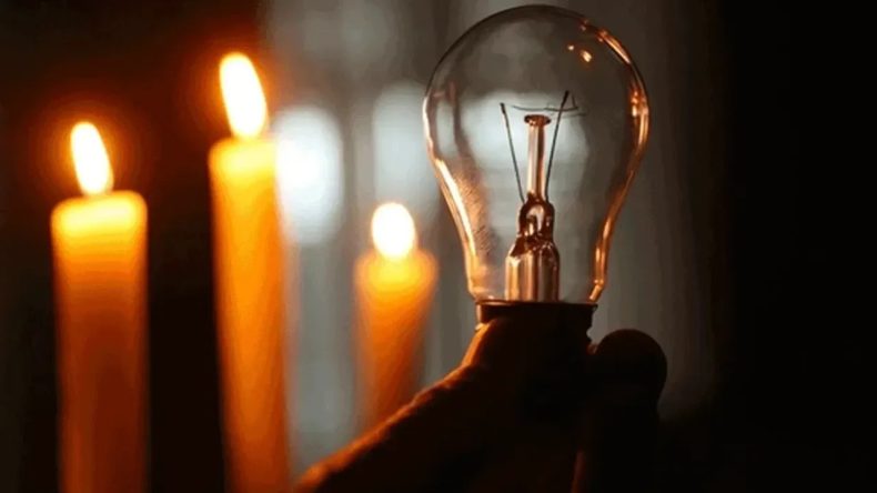 İzmir&rsquo;in 14 il&ccedil;esinde elektrik kesintisi: GDZ Elektrik 22 Nisan 2026 listesini a&ccedil;ıkladı