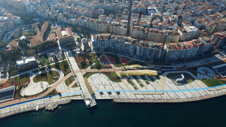 İzmir&rsquo;in kalbinde sakin bir ka&ccedil;ış noktası: Karmaşadan uzak denize yakın
