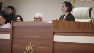 Karabağlar&rsquo;da Kınay&rsquo;a bor&ccedil;lanma yetkisi: En iyi sizler değerlendirirsiniz!