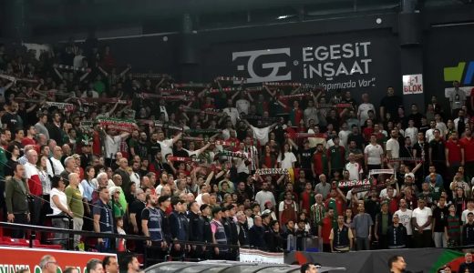 Karşıyaka kurtuluşa inanıyor: Taraftar en b&uuml;y&uuml;k itici g&uuml;&ccedil;!