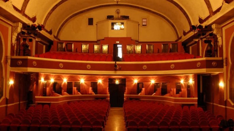 K&ouml;y Enstit&uuml;lerinden g&uuml;n&uuml;m&uuml;ze uzanan model: İz D&uuml;ş&uuml;m projesi