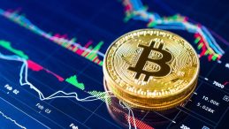 Kripto U&ccedil;tu: Bitcoin 74 Bin Dolari Aştı!