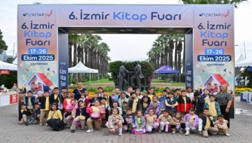 K&uuml;lt&uuml;rpark&rsquo;ta b&uuml;y&uuml;k buluşma: İZKİTAP başlıyor