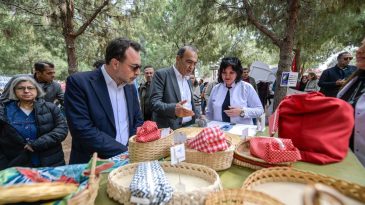 Meslek Fabrikası mezunlarından &ccedil;ağrı: L&uuml;tfen o kalbi s&ouml;k&uuml;p almayın!