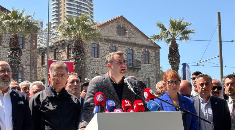 Meslek Fabrikası &ouml;n&uuml;nde gece boyu n&ouml;bet: Kendi binama alınmadım!