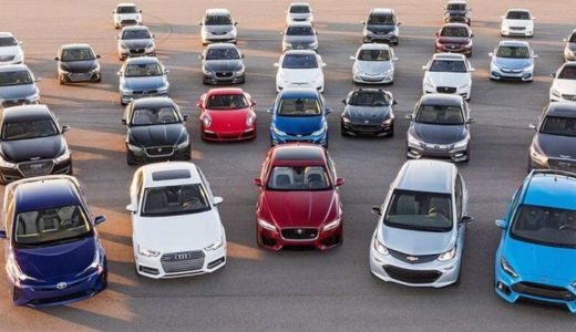 Otomotiv pazarı daraldı: Elektrikli ve hibritte artış s&uuml;r&uuml;yor