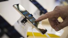 Sekt&ouml;rden Kritik A&ccedil;ıklama: Cep Telefonlarına Zam Kapıda!