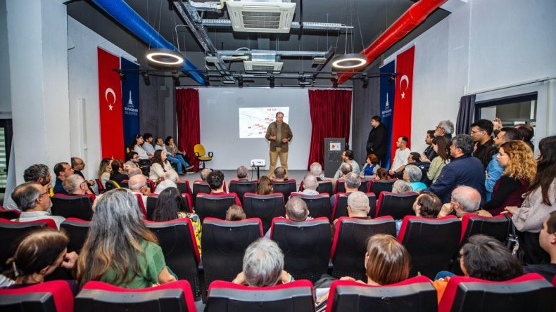 Selim Erdoğan İGC&rsquo;ye konuk oldu: Kurtuluş Savaşı&rsquo;nın en kritik 10 g&uuml;n&uuml;nde neler yaşandı?