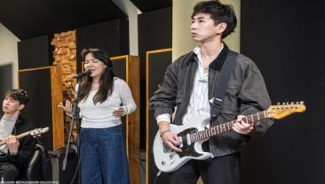 St&uuml;dyo K&uuml;lt&uuml;rpark Kazakistanlı m&uuml;zik grubuna kapılarını a&ccedil;tı