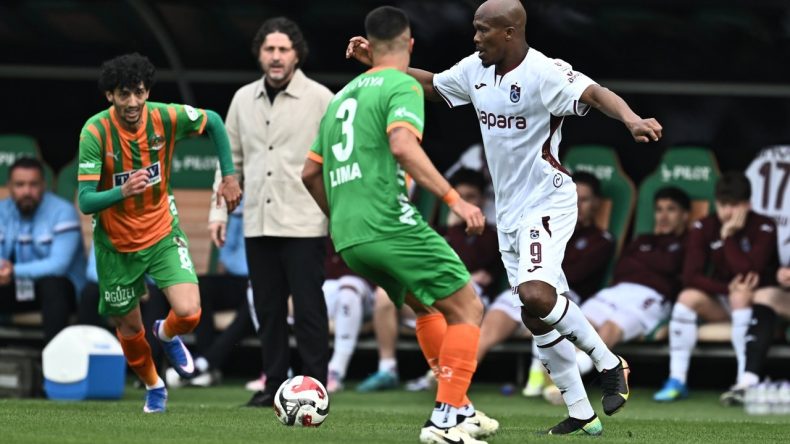 Trabzonspor Alanya'da 2 puan bıraktı: Beraberlikle puanlar paylaşıldı