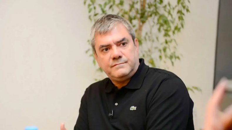 Yılmaz &Ouml;zdil, S&ouml;zc&uuml; TV&rsquo;den istifa etti!
